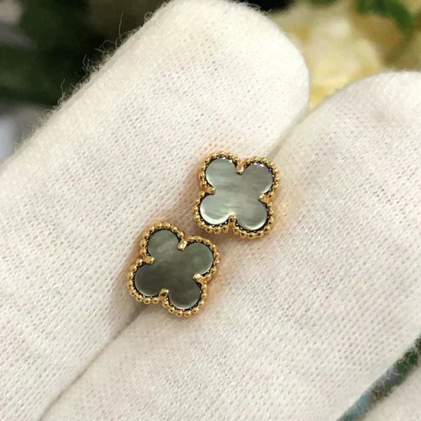 Miro CLOVER MINI 9.5MM GRAY MOP EARRINGS