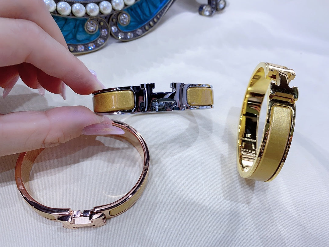 Miro H CHAMPAGNE BRACELET