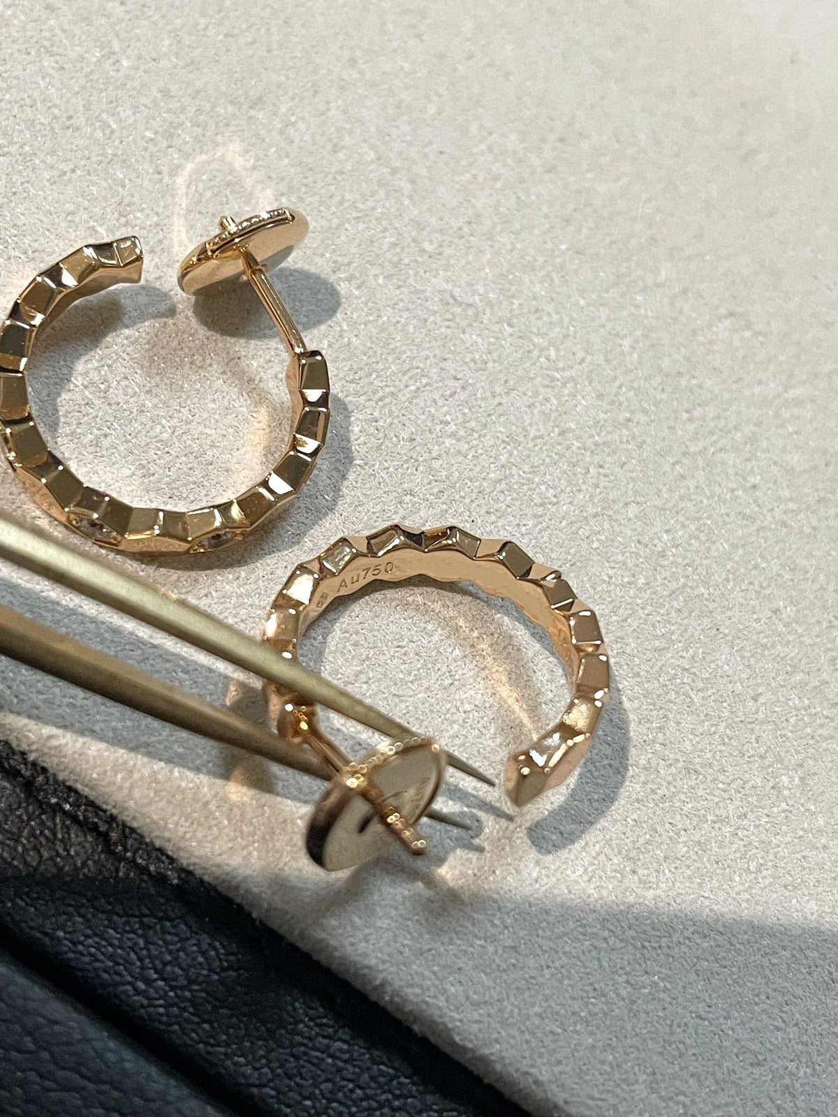 Miro BEE LOVE Earrings GOLD DIAMOND