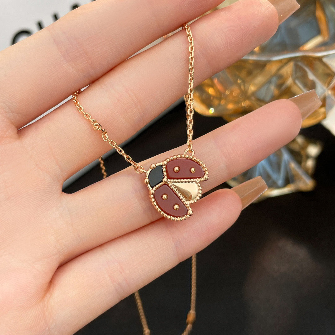 Miro LUCKY CARNELIANS LADYBUG NECKLACE