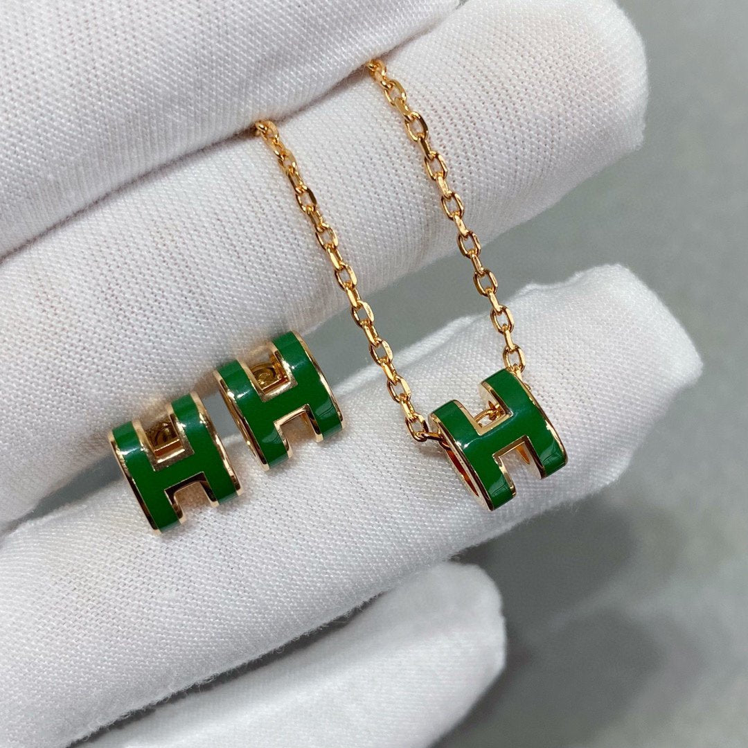 Miro POP H GREEN NECKLACE SILVER AND GOLD