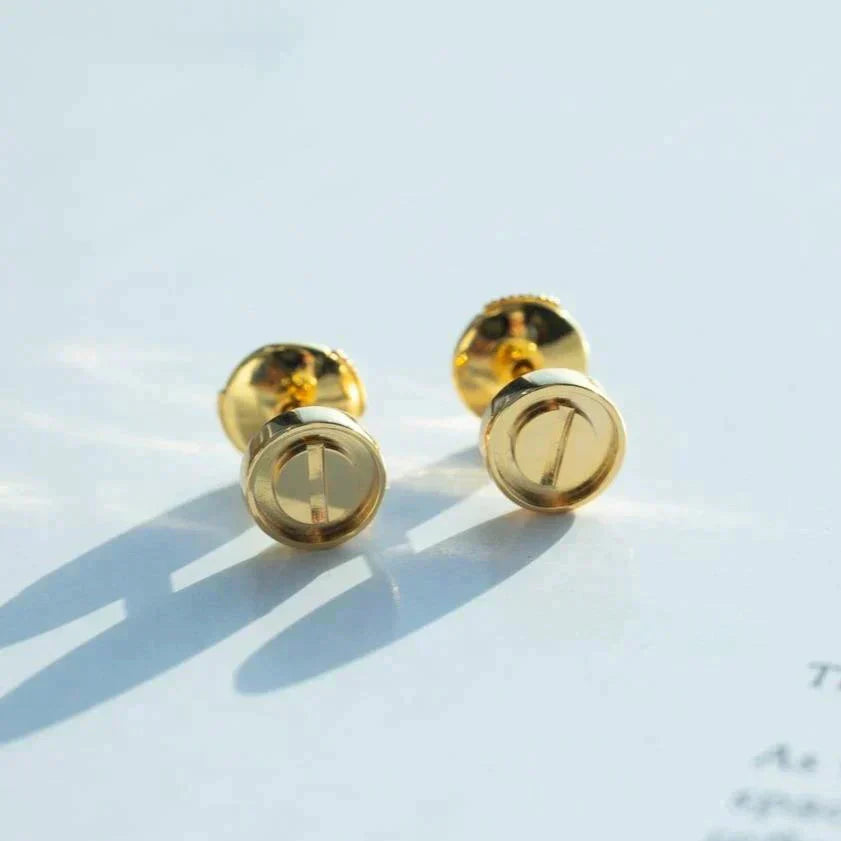Miro LOVE EARRINGS GOLD 10MM