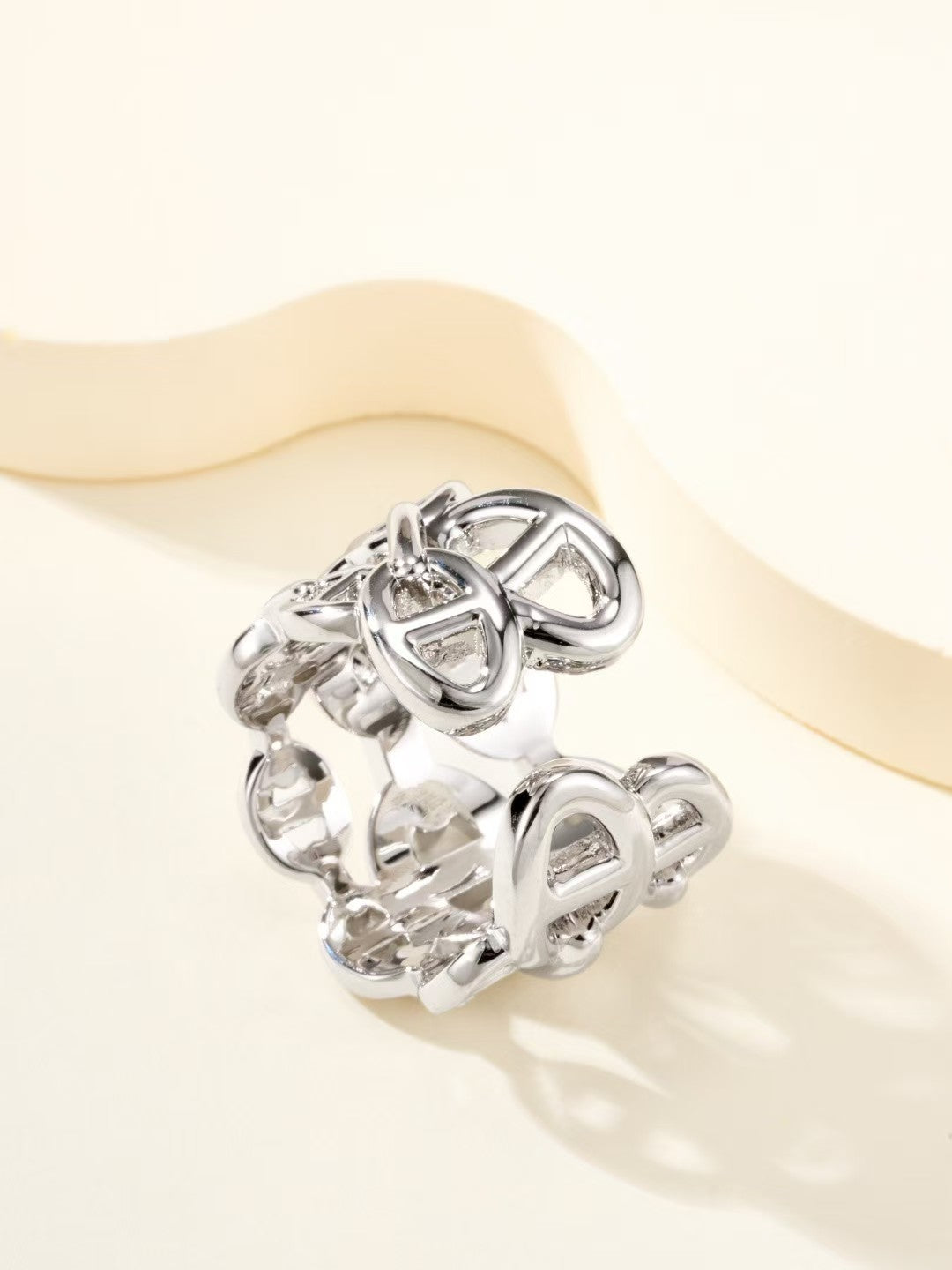 Miro HM Pig Nose Large ring