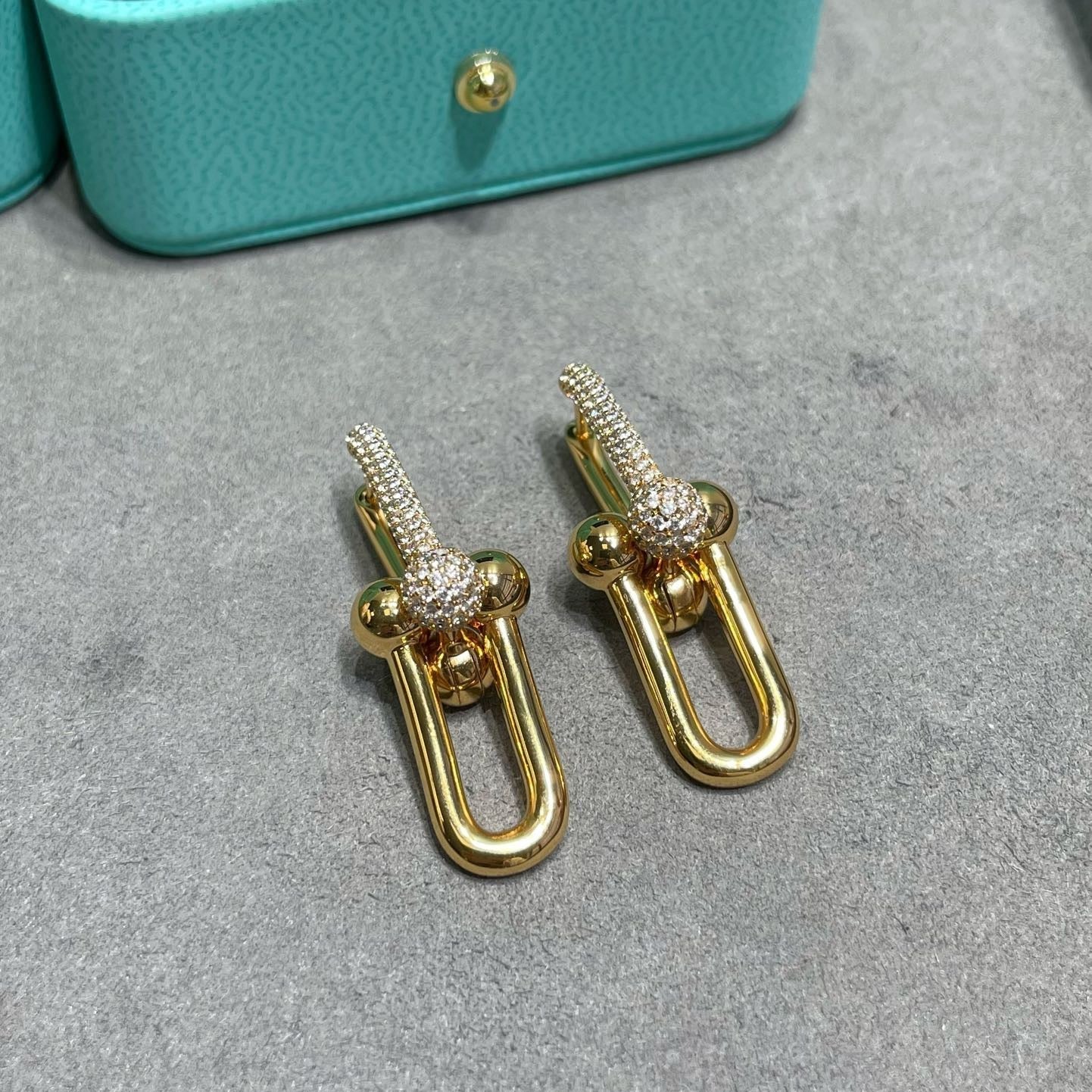 [Miro ] TF U-shaped diamond earrings
