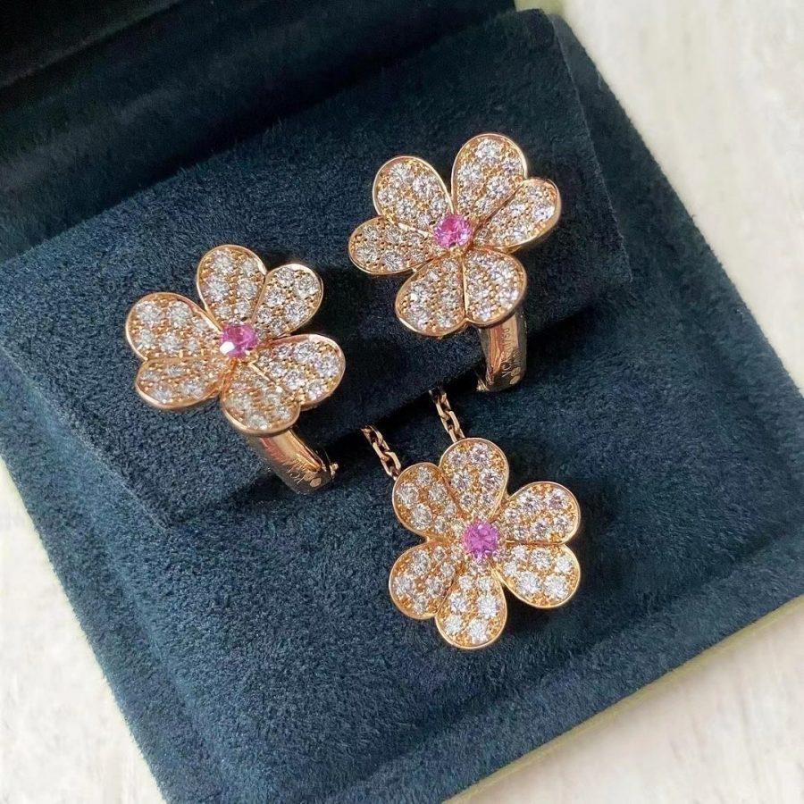 Miro FRIVOLE ROSE GOLD FLOWER DIAMOND NECKLACE